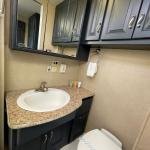CL37 Motorhome - and Toy Houler Newmar