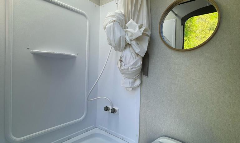 CL05- Travel trailer 2021 Keystone Springdale East 282BH