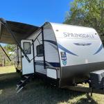 CL05- Travel trailer 2021 Keystone Springdale East 282BH