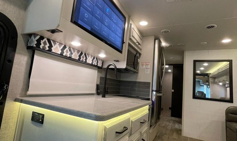 CL40 MotorHome CLASS A 2021 Entrega Coach Vision XL Class A